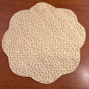 bee playmat full view