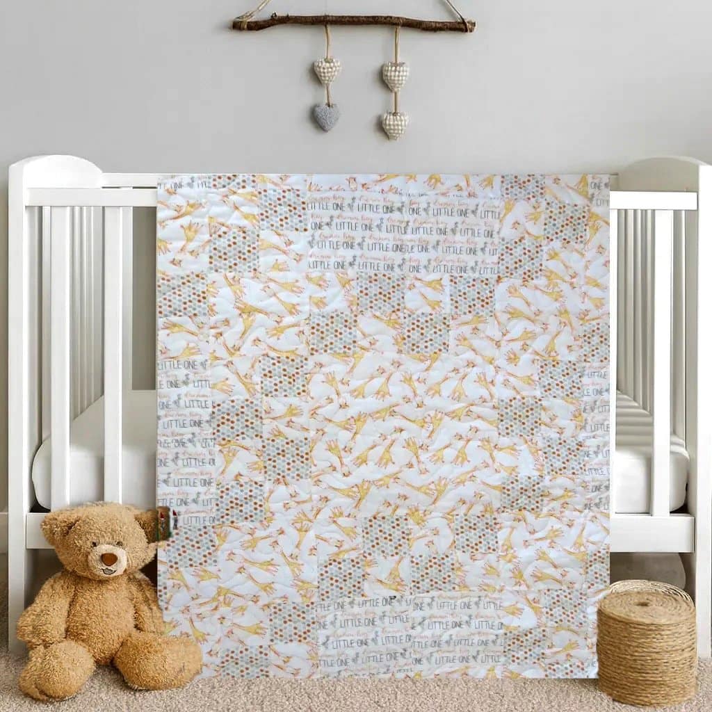Giraffe Quilt product image