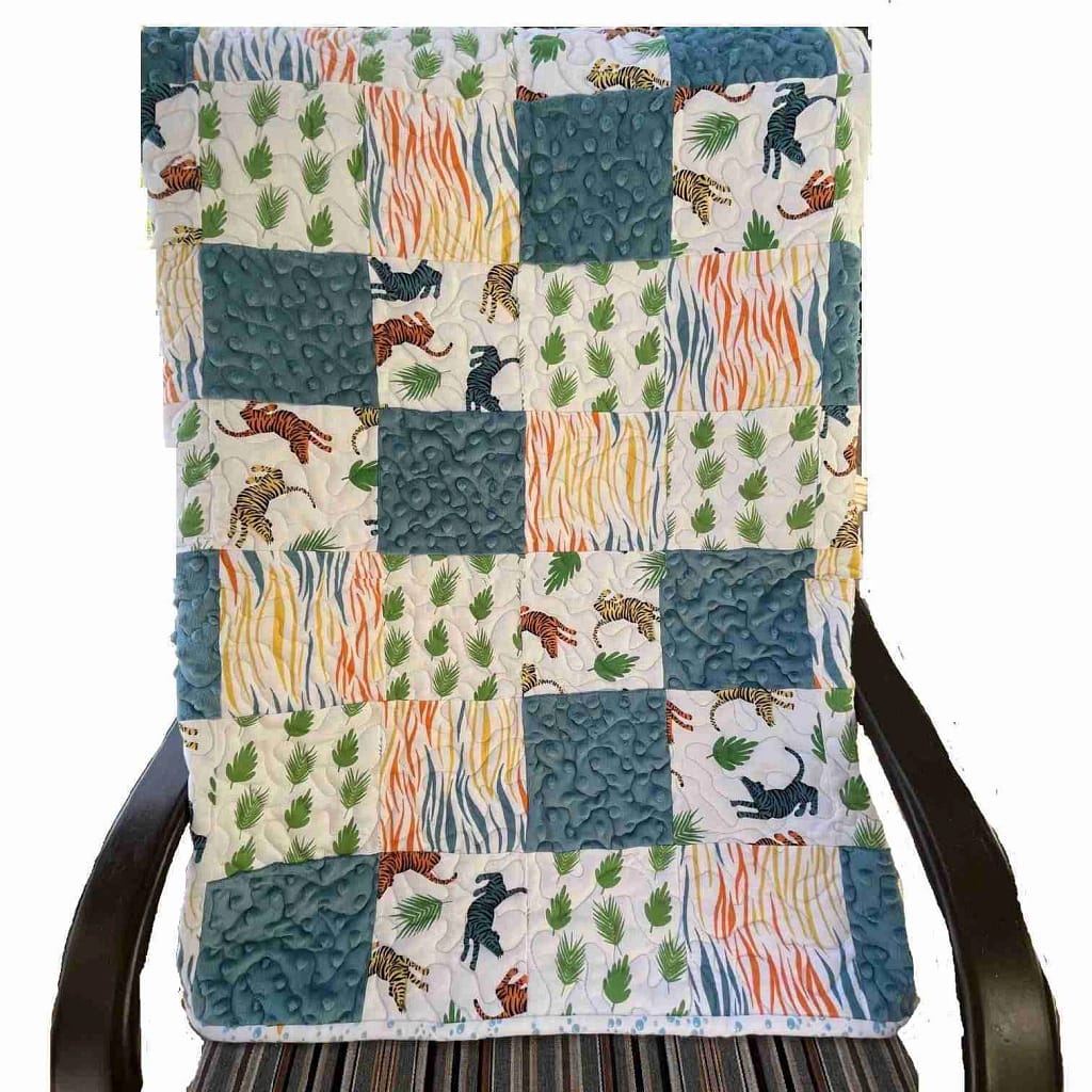 Playful Tigers Baby Quilt detail 5a