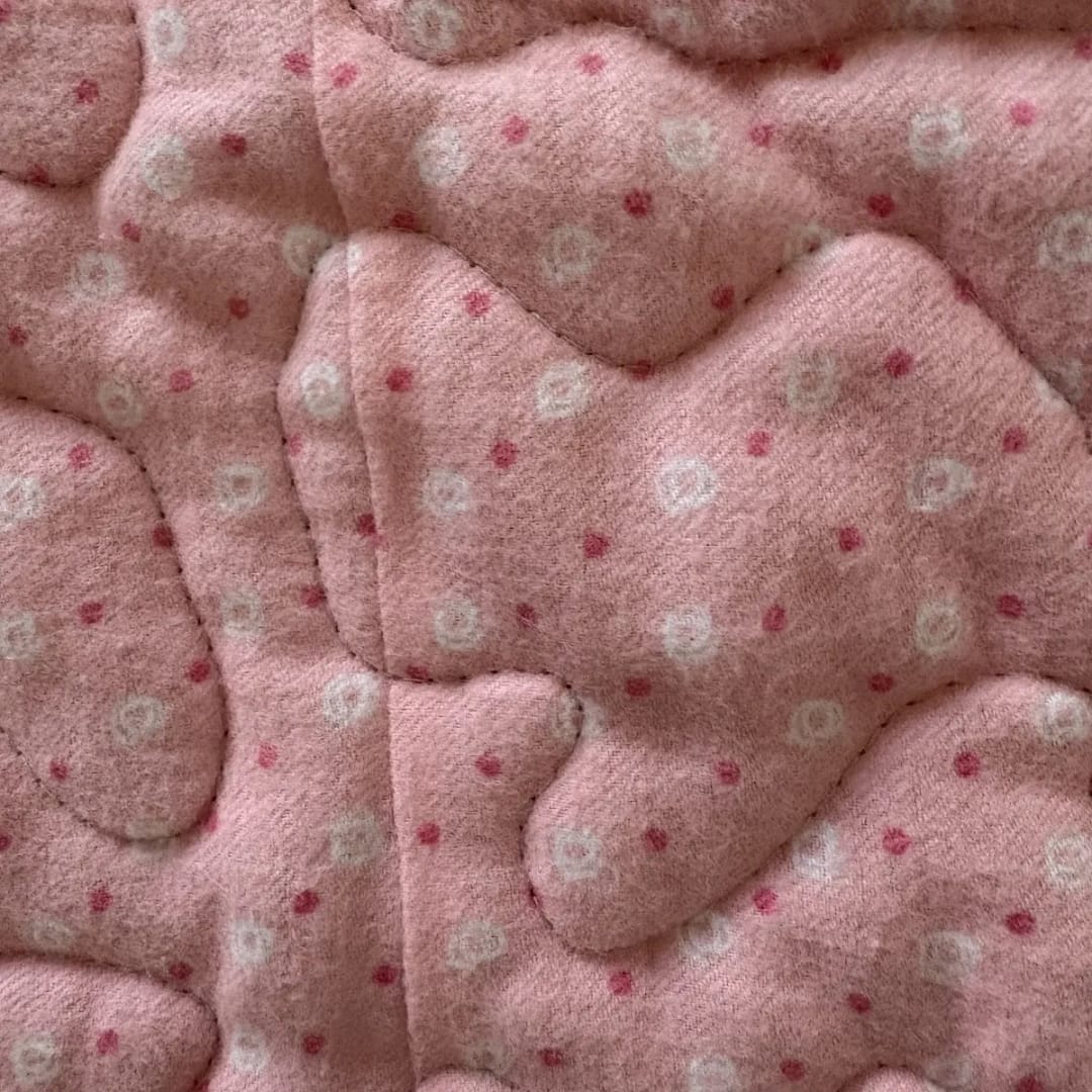 peachy little lamb detail 3