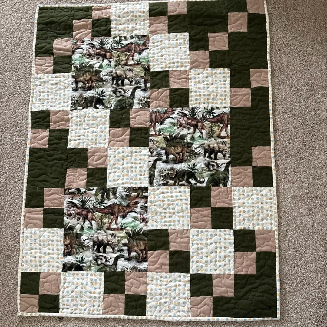 World of Dinosaurs Baby Quilt detail 7