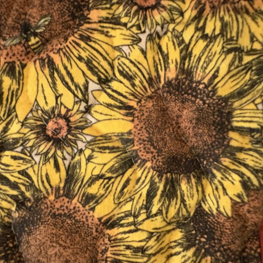 Sunflowers Baby Quilt Detail 3