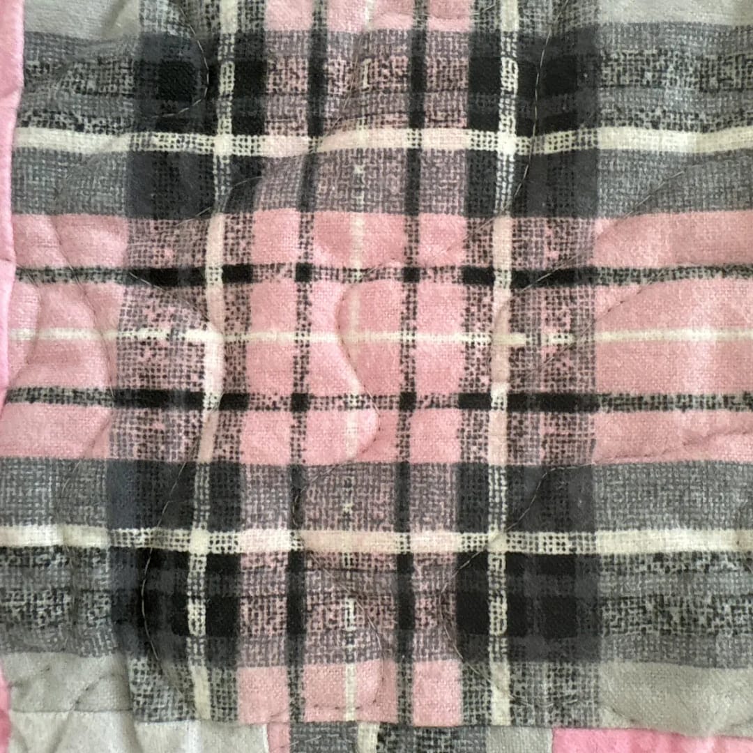 new pink plaid baby quilt detail 1