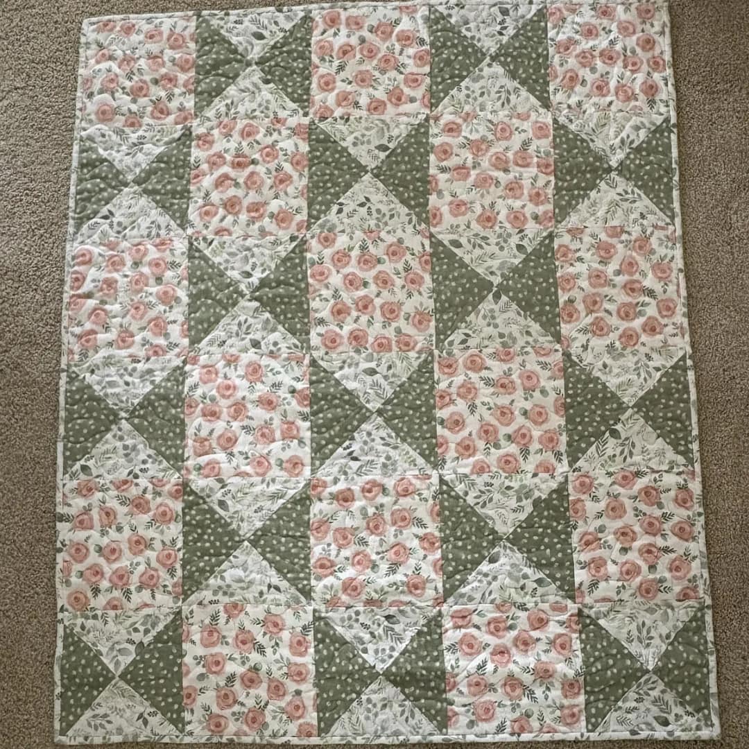new rosebud baby quilt full view