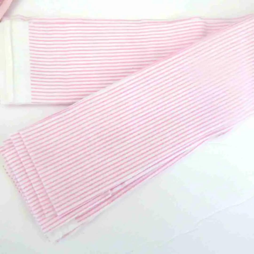 Pink I Spy Quilt Kit binding 1
