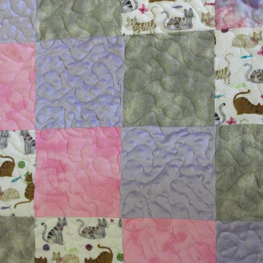 Kittens cuddles baby quilt detail 6