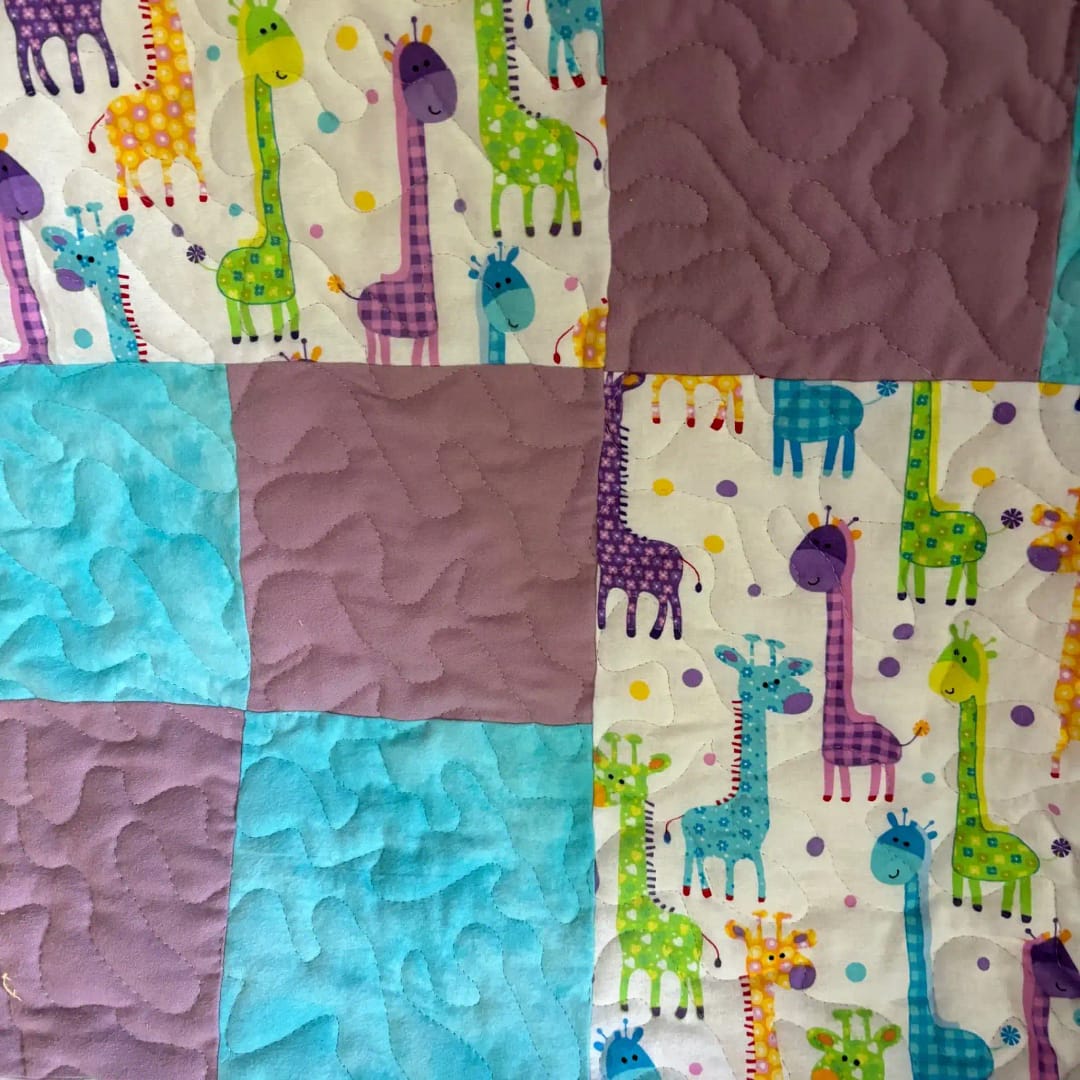 Giraffe Giggles Baby Quilt detail 5
