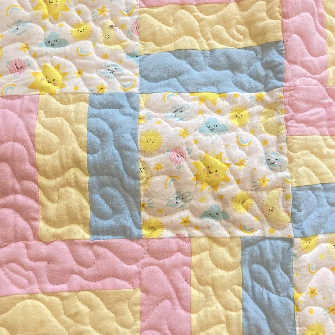 Pastel Patchwork Quilt detail k