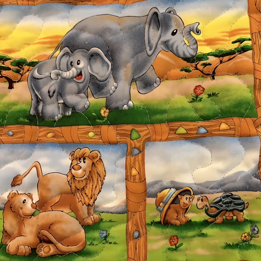 Giraffe Buddies Playmat detail 3