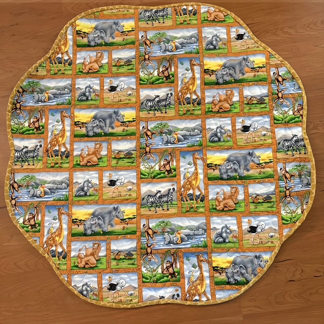 Giraffe Buddies Playmat full view