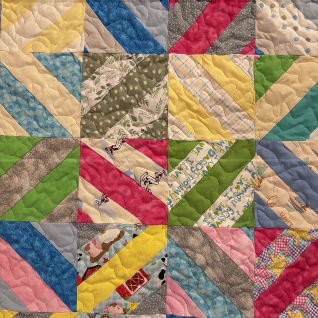 Color Splash Patchwork Quilt block detail 4