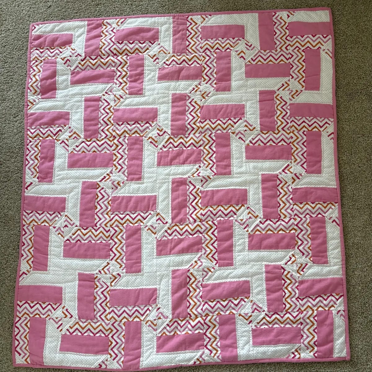 Pink a Link Baby Quilt detail e