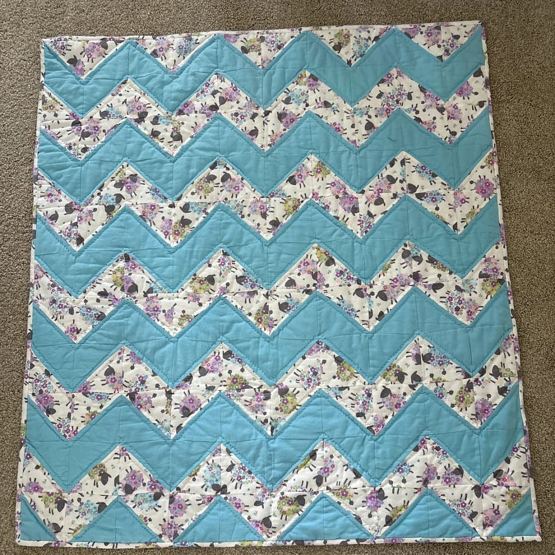 Baa Baa Baby Sheep Quilt view of whole quilt